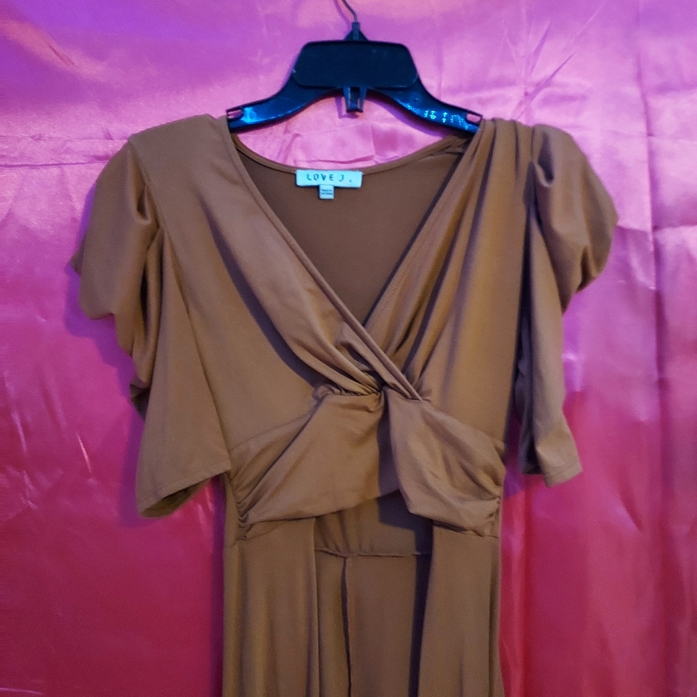Cropped High Low Top